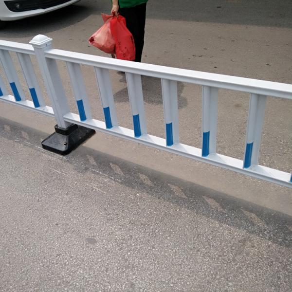 厂家专业生产 市政护栏 交通安全市政护栏 公路中间隔离栏
