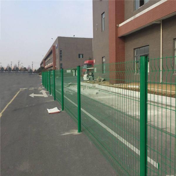 双边丝护栏网 框架护栏网 公路隔离防护网 高速金属网隔离栅  聊城护栏厂家