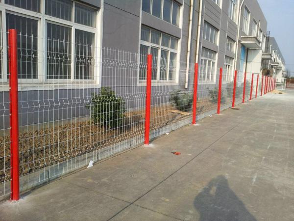 双边丝护栏网 框架护栏网 公路隔离防护网 高速金属网隔离栅  聊城护栏厂家