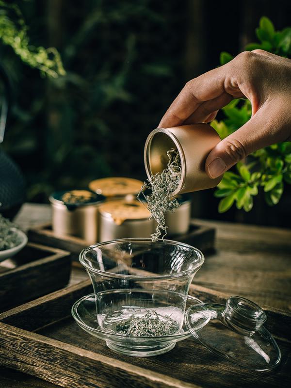 天门郡黄酮茶小罐特级莓茶张家界野生龙须霉茶送礼富硒高品质藤茶